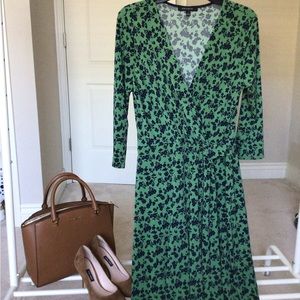 HAIL3Y:23 Green Floral Wrap 3/4 Sleeves Dress Size L ( runs more like a M)